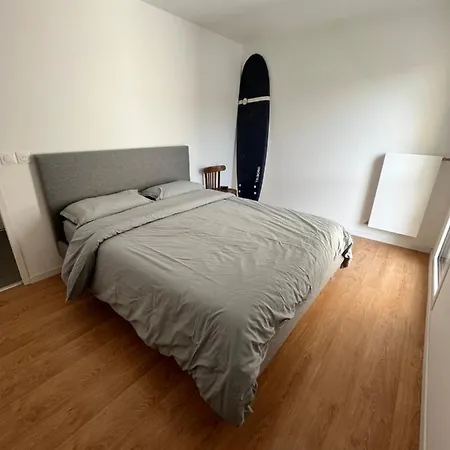 Logement A Avec Terrasse Et Parking Prive 아파트 위머로우